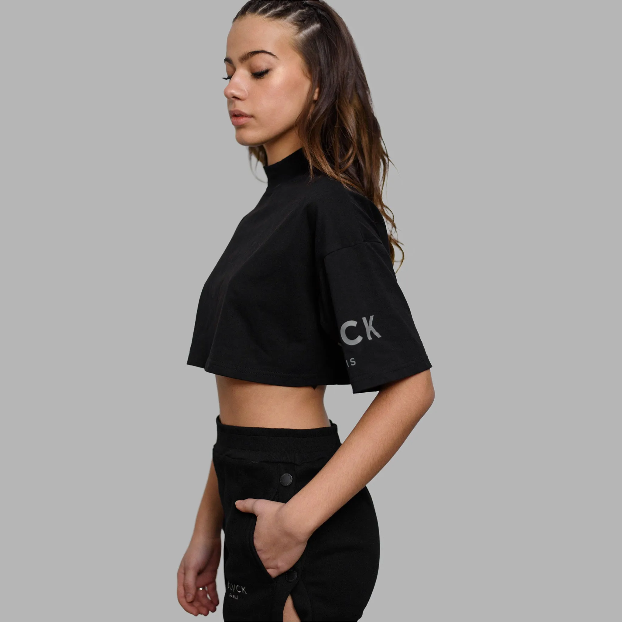 Blvck Bold Crop Tee