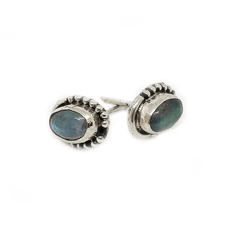 Chotto Labradorite Oval Bohemian Earrings