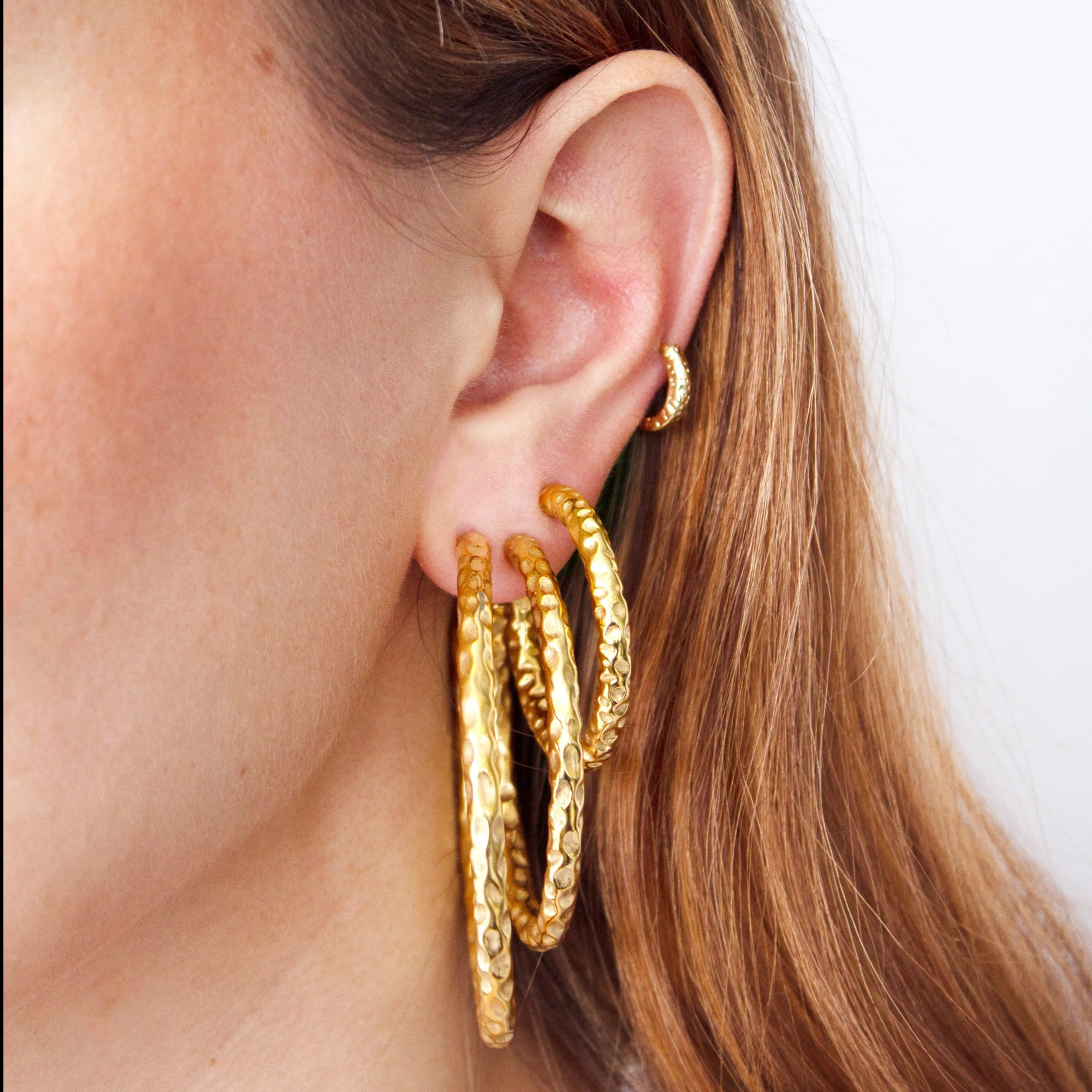 Jessie Textured Hoops