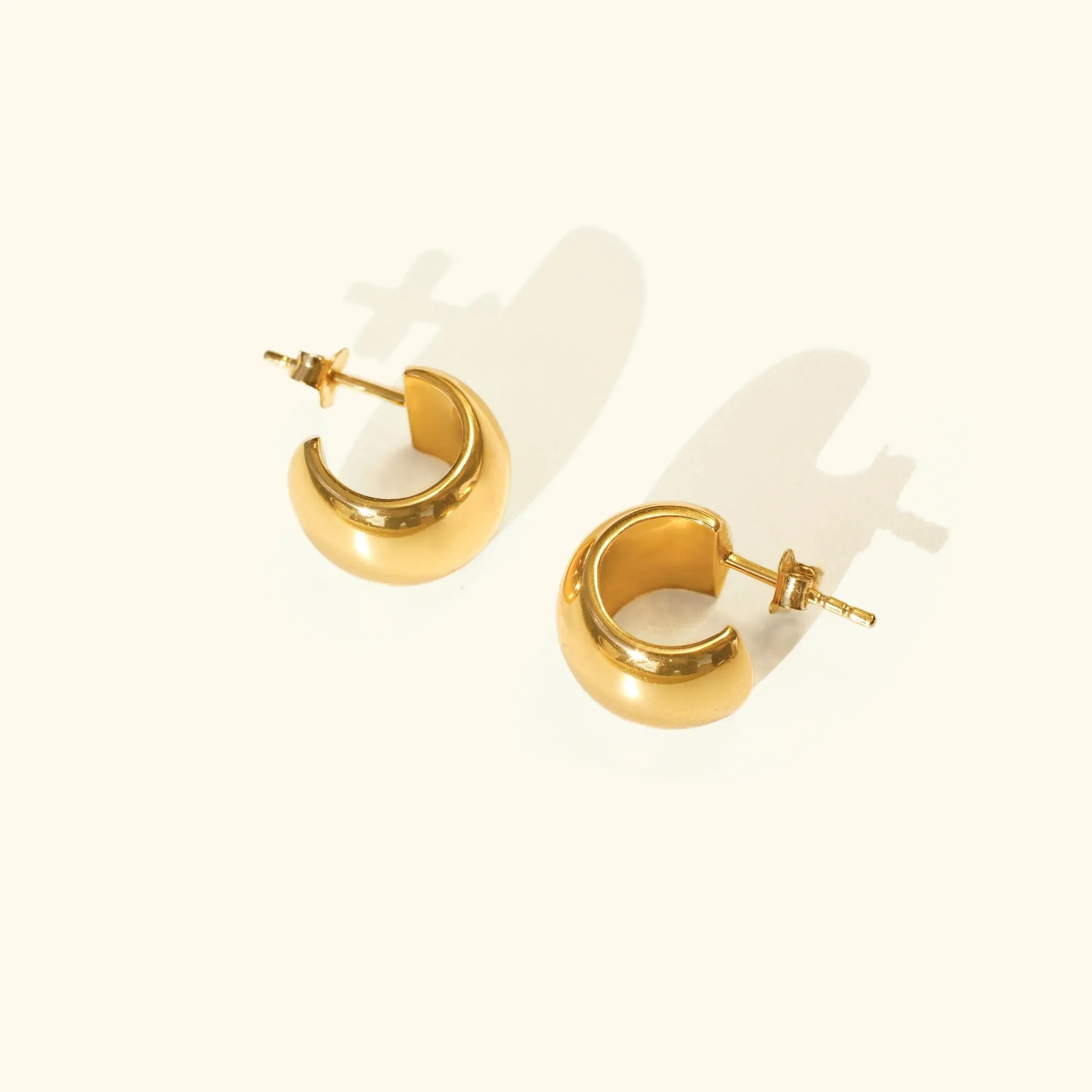 Super Bold Stud Earrings